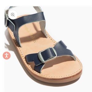 Freshly picked navy leather sandal